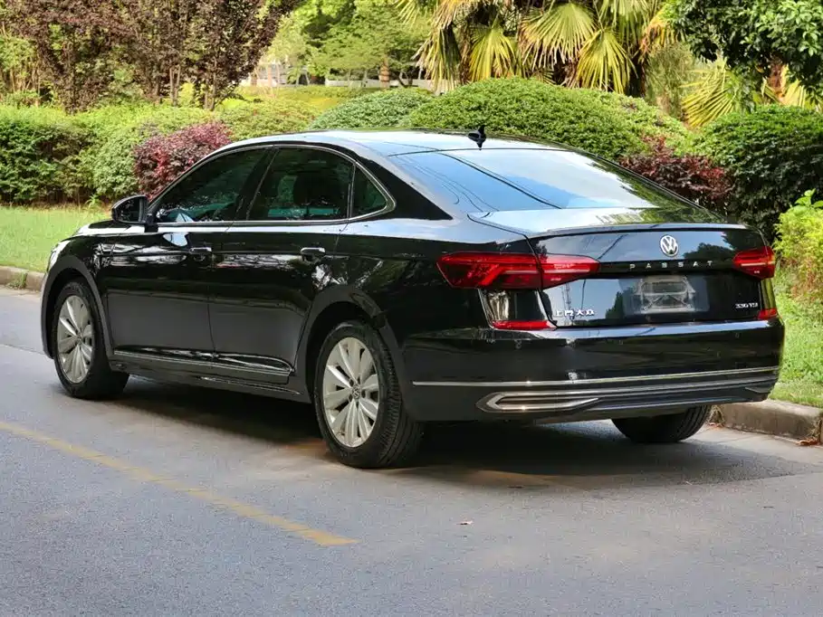 Passat 2020 330TSI Elite Edition National V купить на сайте DeffCars