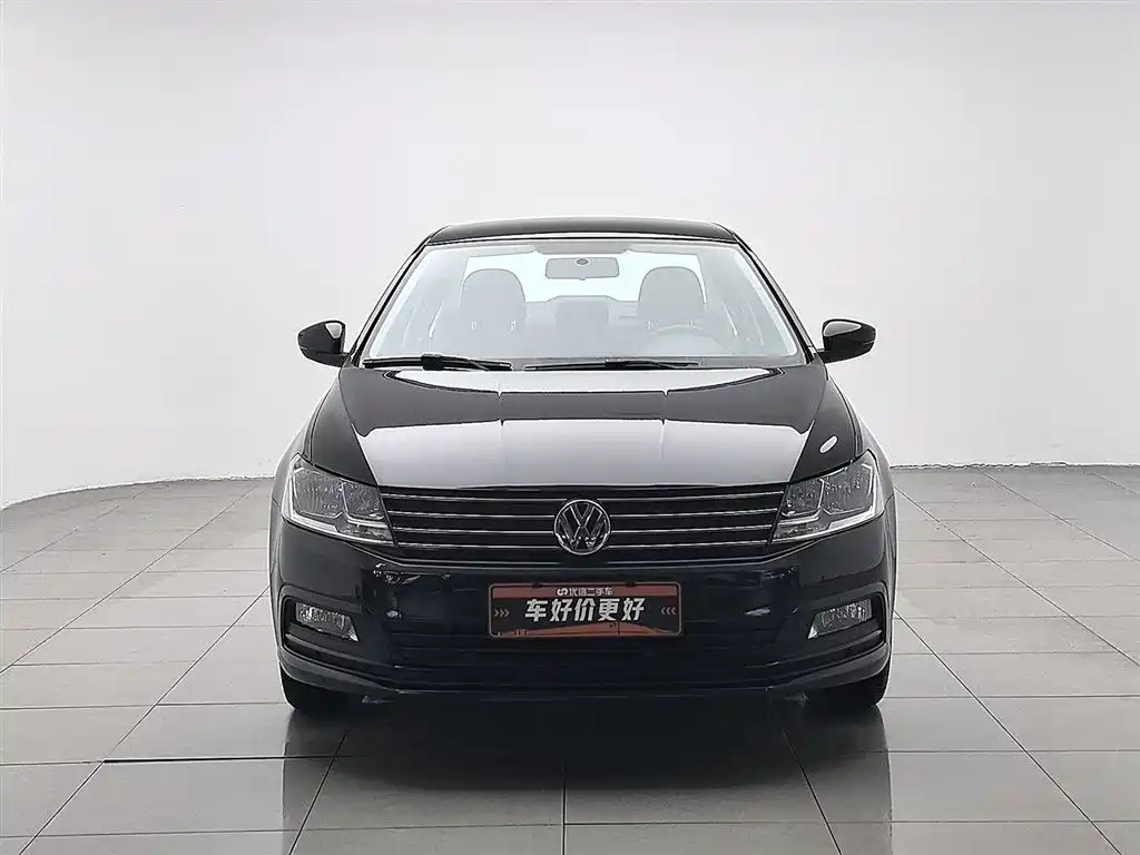 Lavida 2017 1.6L Manual Fashion Edition купить на сайте DeffCars