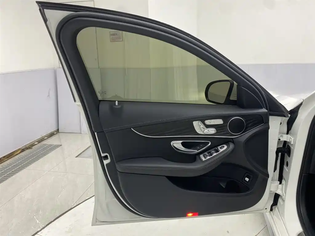 Mercedes-Benz C-Class 2021 C 260 L Sports Edition купить на сайте DeffCars