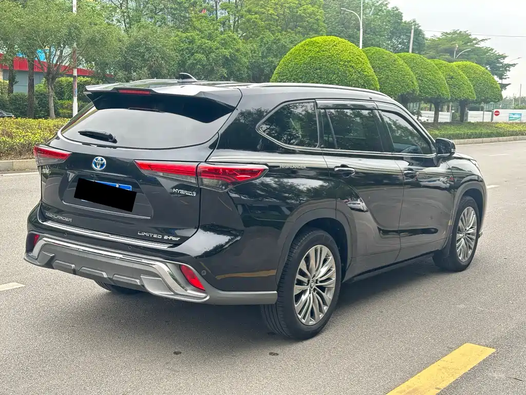 Highlander 2022 dual engine 2.5L four-wheel drive extreme version 7 seats купить на сайте DeffCars