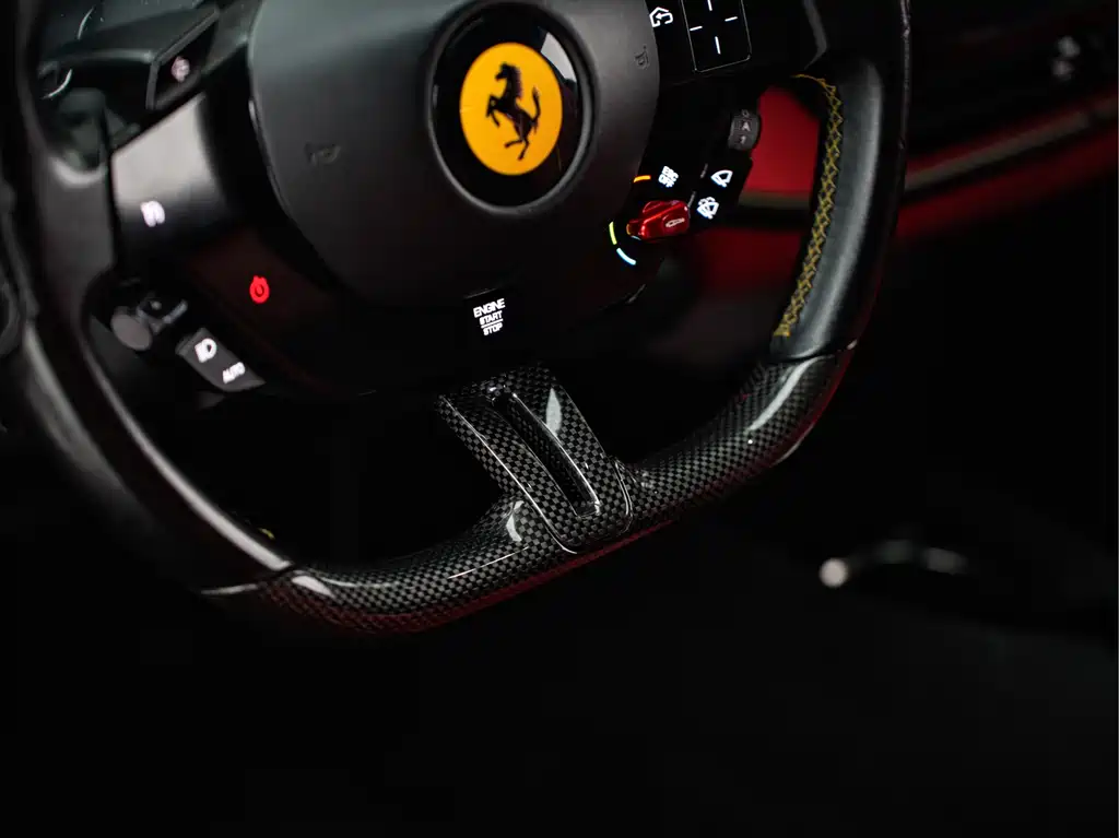 SF90 2020 3.9T V8 Stradale купить на сайте DeffCars