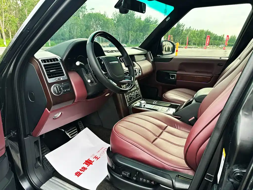 Range Rover 2012 5.0 NA V8 купить на сайте DeffCars