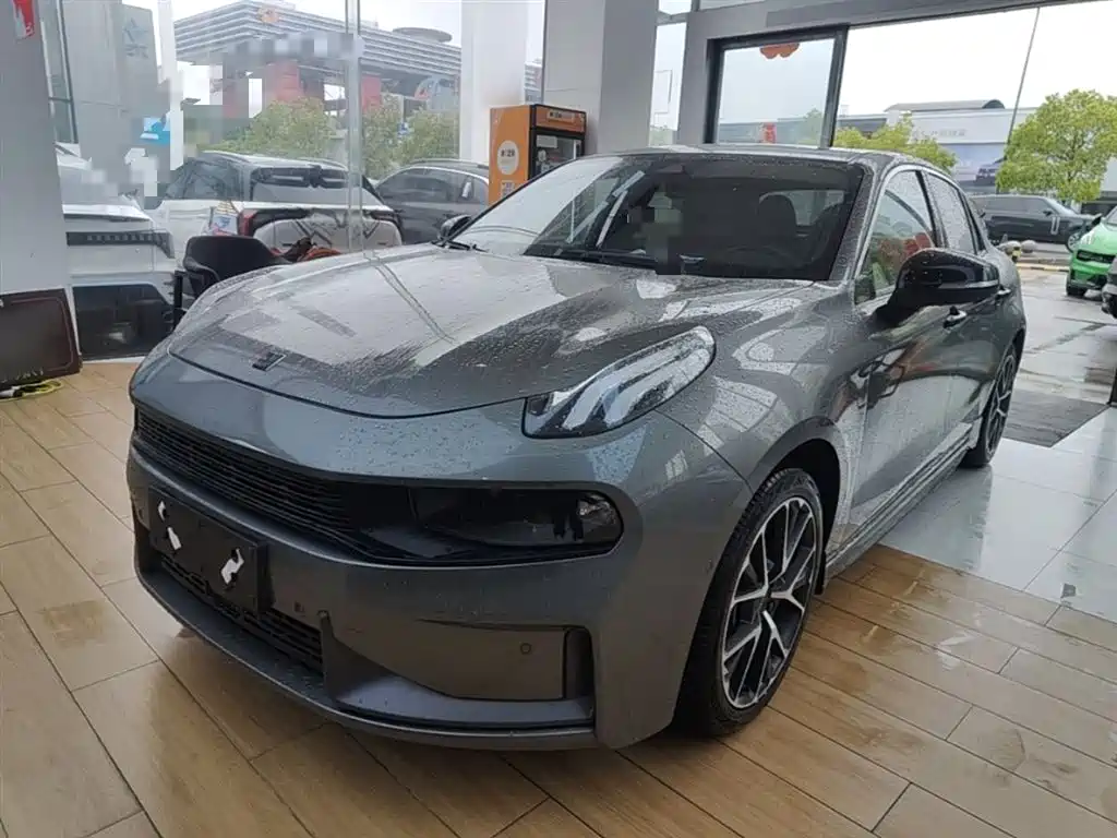 Lynk & Co 03 2021 2.0TD Automatic Champion Edition купить на сайте DeffCars