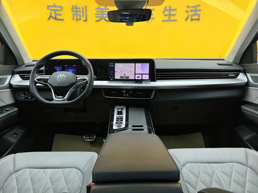 Lanxun 2024 380TSI four-wheel drive R-Line cruise version купить на сайте DeffCars