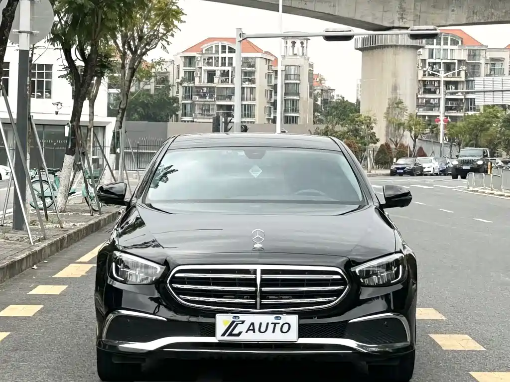 Mercedes-Benz E-Class 2022 E 300 L Fashion купить на сайте DeffCars