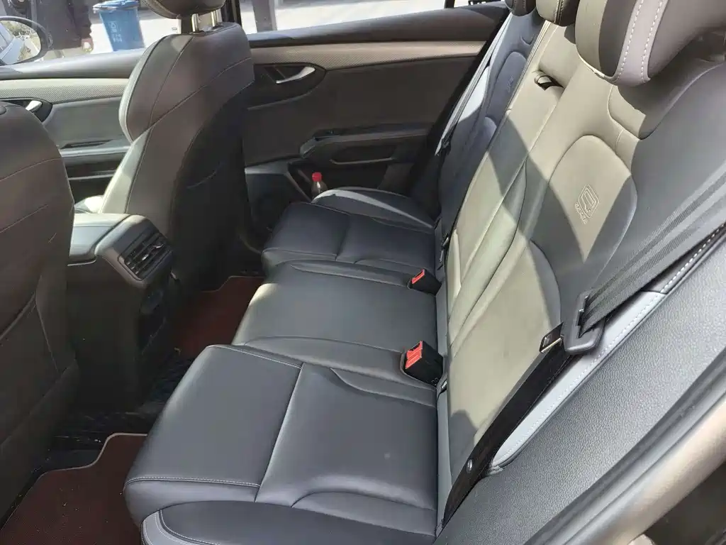 Qoros 7 2020 1.6T Escort Elite купить на сайте DeffCars