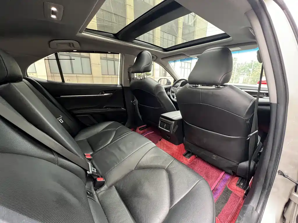 Camry 2018 2.5Q flagship version купить на сайте DeffCars