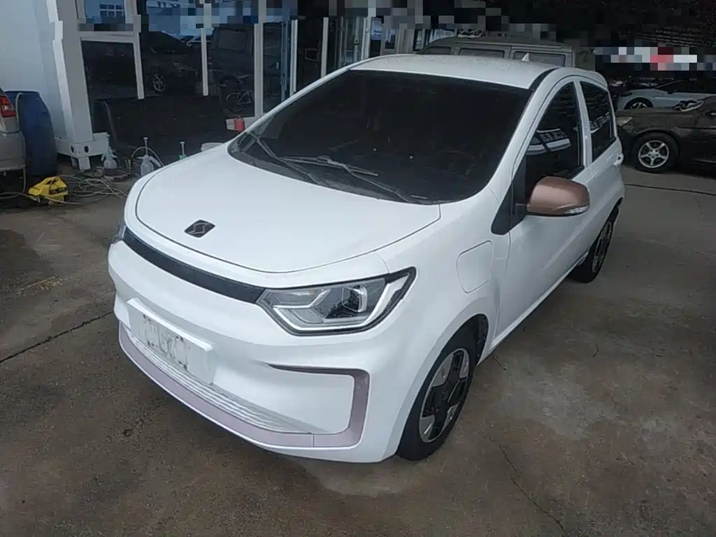Huaxianzi 2023 model 251km Four-leaf clover 36kW купить на сайте DeffCars