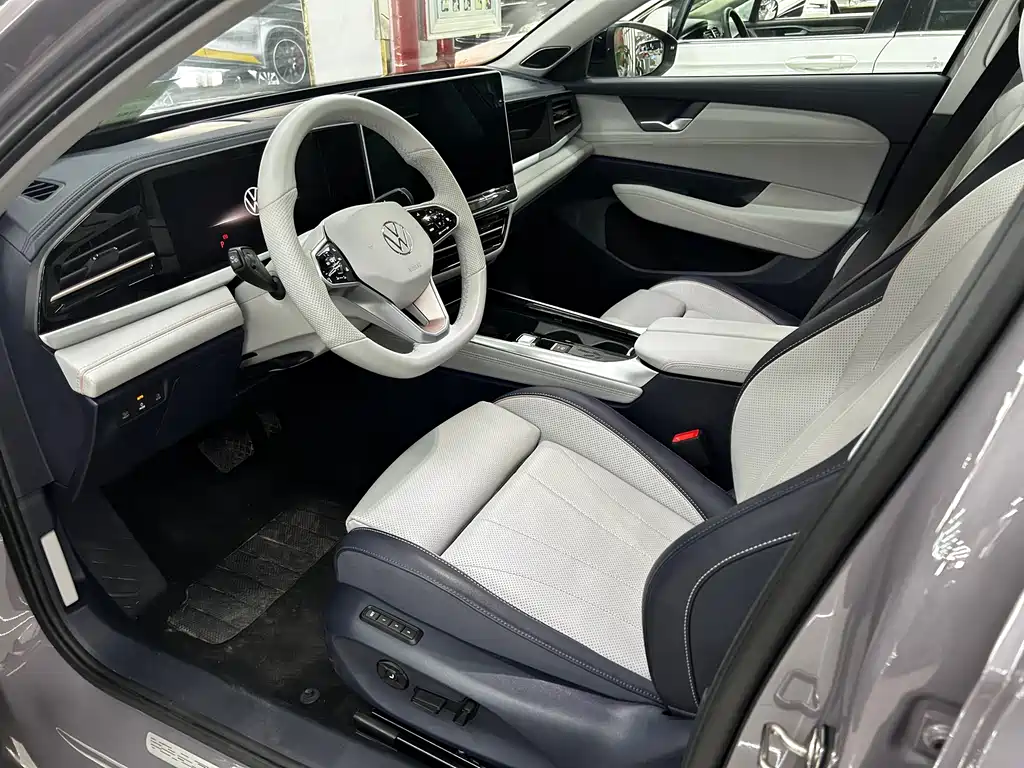 Passat 2025 Pro 380TSI Star Dragon Edition купить на сайте DeffCars