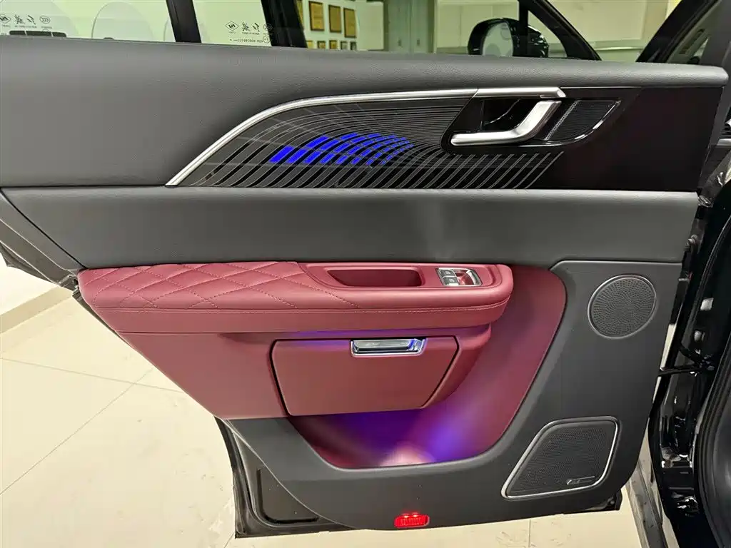 Hongqi E-HS9 2022 model 690km flagship version six seats купить на сайте DeffCars