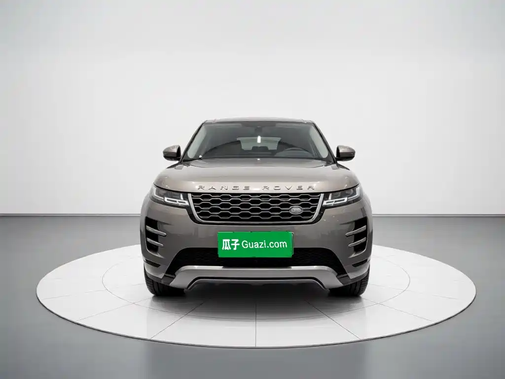 Range Rover Evoque New Energy 2021 Evoque L P300e Deluxe Edition купить на сайте DeffCars