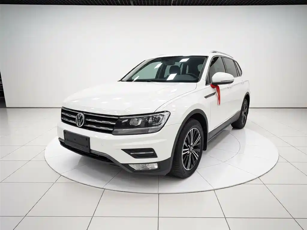Tiguan L 2021 330TSI automatic two-wheel drive smart version купить на сайте DeffCars