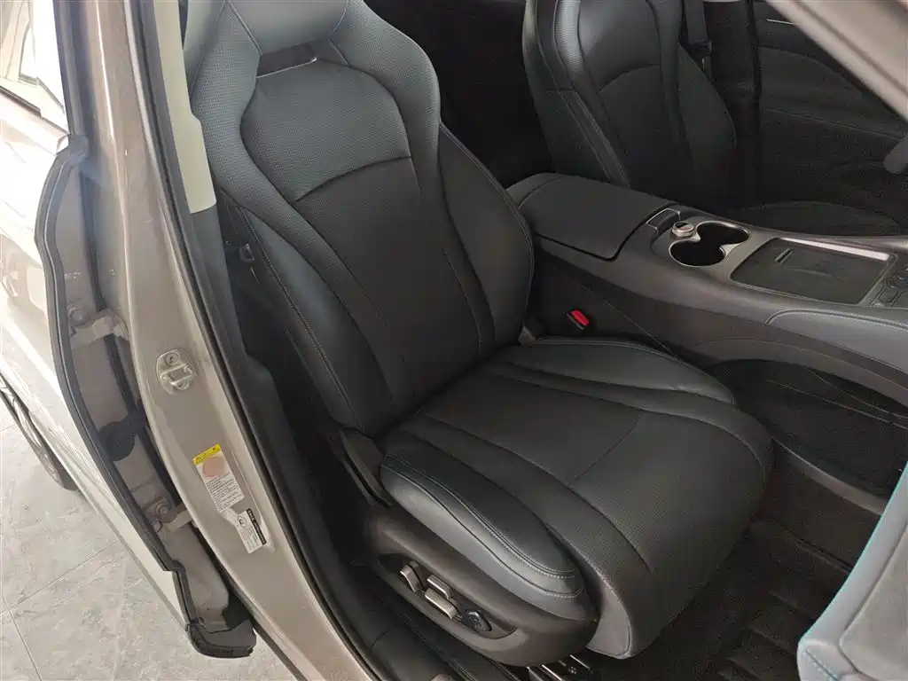 Hiace 07 DM-i 2025 150 Pilot+ Edition купить на сайте DeffCars