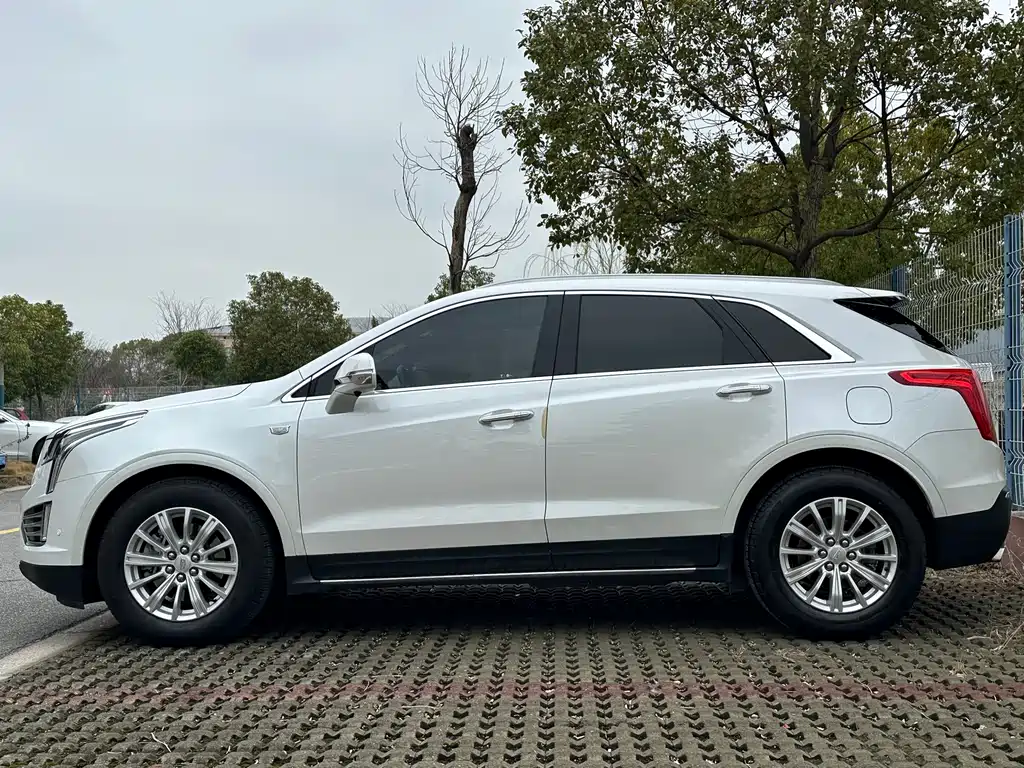 Cadillac XT5 2018 28E four-wheel drive technology купить на сайте DeffCars