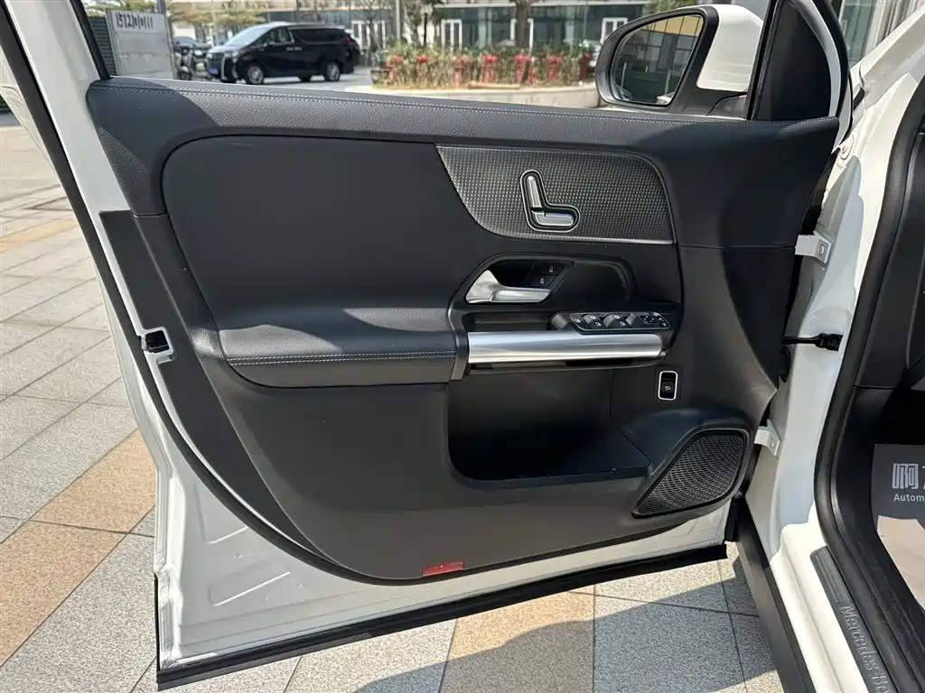 Mercedes-Benz GLA 2022 GLA 200 купить на сайте DeffCars