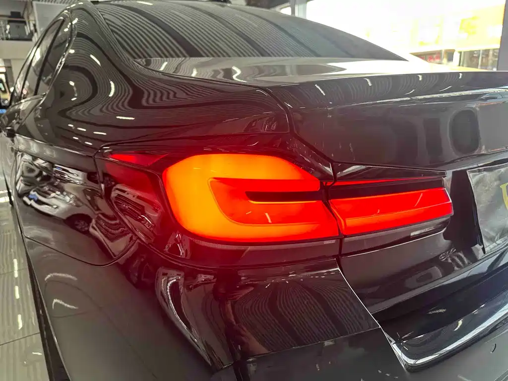 BMW 5 Series Imported 2021 525i M Sports Package купить на сайте DeffCars