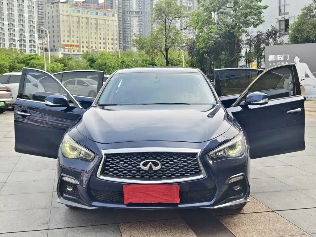 Infiniti Q50L 2022 2.0T Premium Edition купить на сайте DeffCars