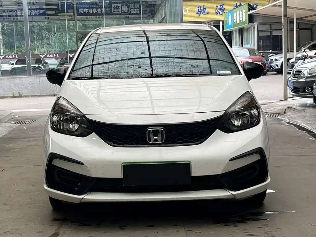 Fit 2021 1.5L CVT tide version купить на сайте DeffCars