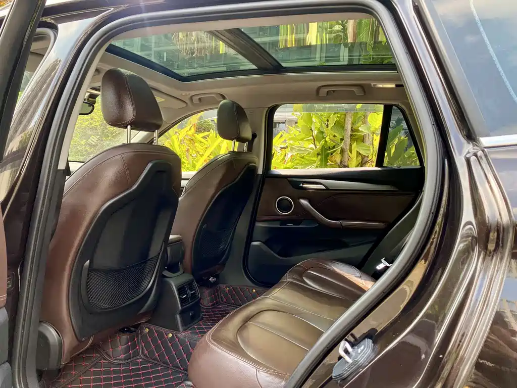 BMW X1 2018 xDrive20Li luxury model купить на сайте DeffCars