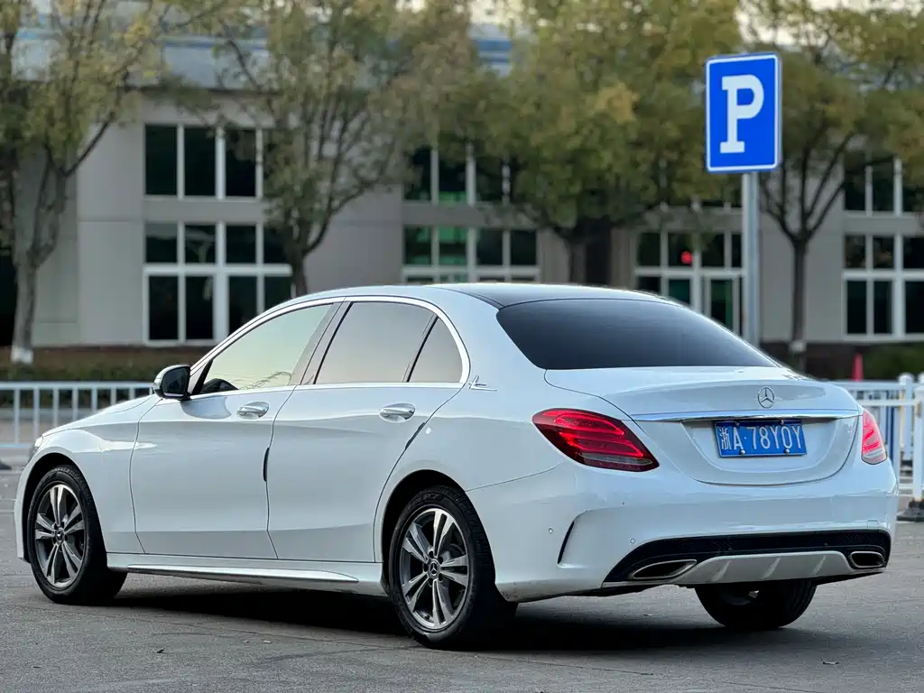 Mercedes-Benz C-Class 2018 C 200 L Sports Edition купить на сайте DeffCars