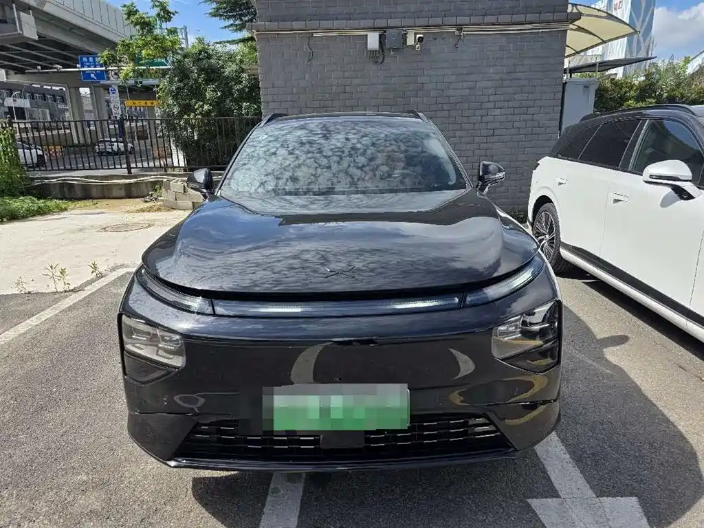 Xpeng G9 2026 model 725 Max купить на сайте DeffCars
