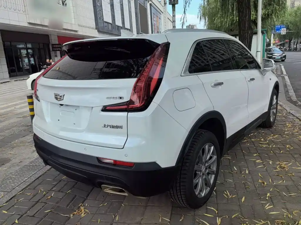 Cadillac XT4 2018 28T 2WD Technology Edition купить на сайте DeffCars