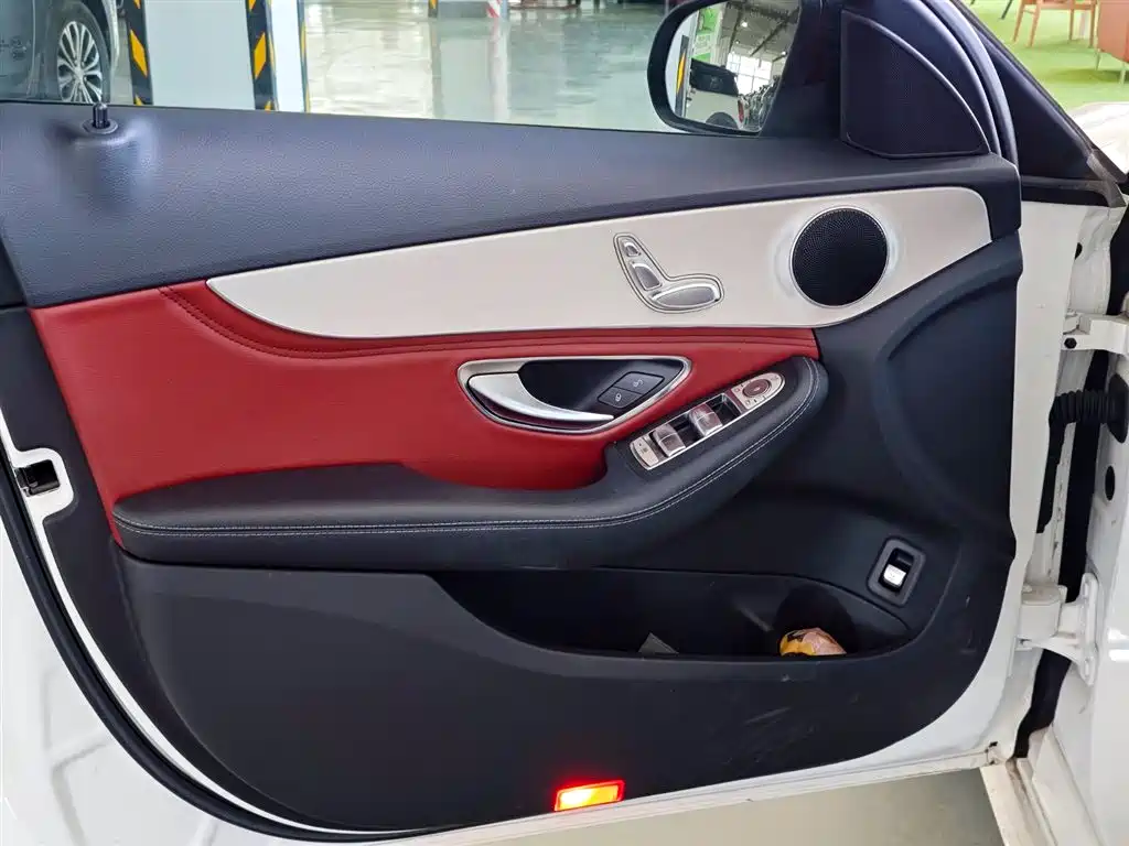 Mercedes-Benz C-Class 2018 C 200 Sports Edition купить на сайте DeffCars