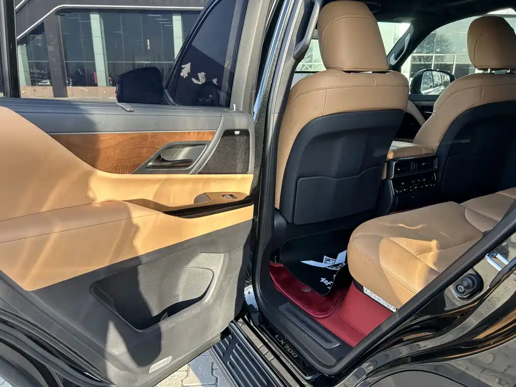 Lexus LX 2025 700h Territory Edition купить на сайте DeffCars