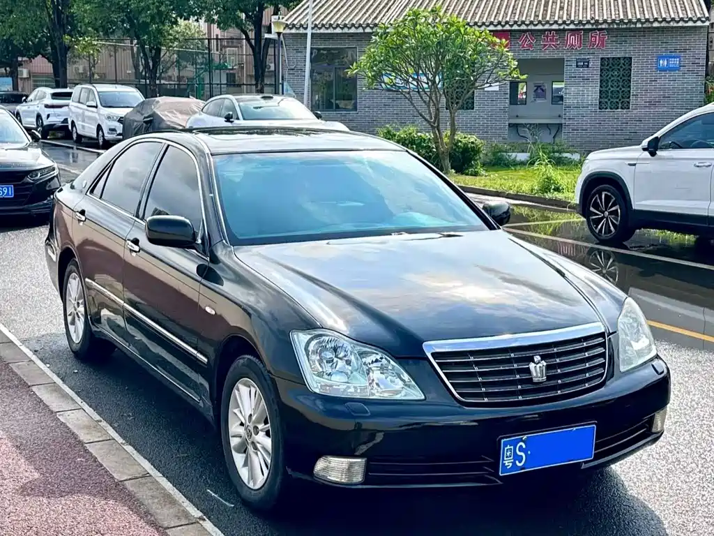 Crown 2007 3.0L Royal Saloon Navigation купить на сайте DeffCars