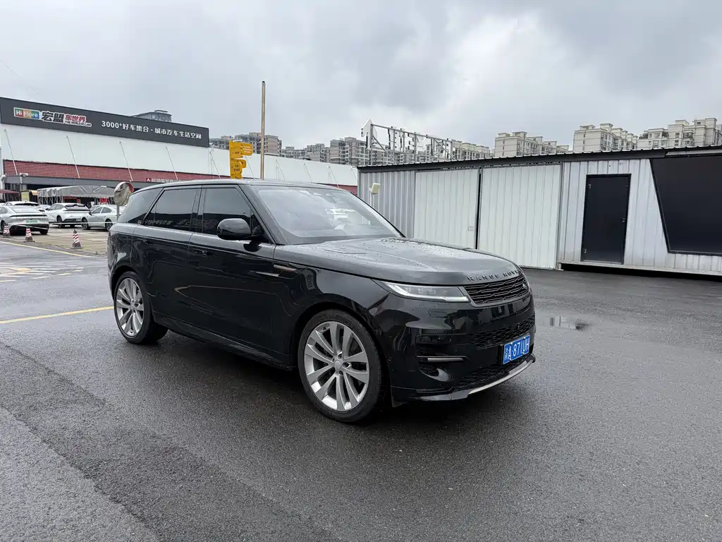 Range Rover Sport 2024 400PS Model Edition купить на сайте DeffCars
