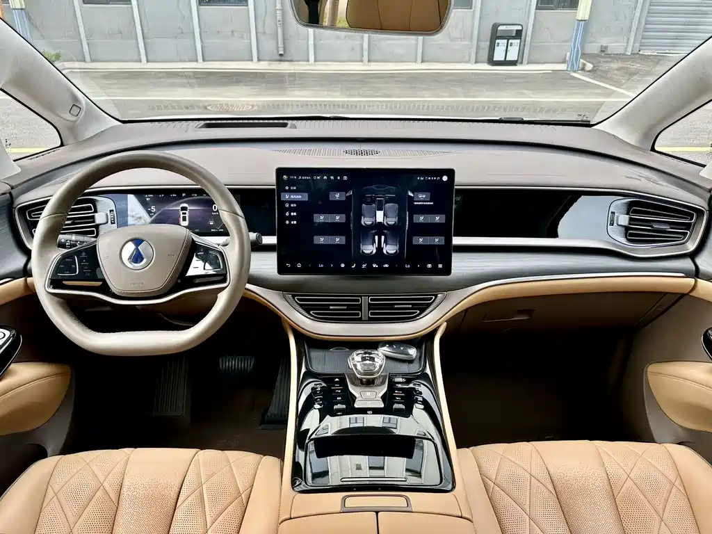 Denza D9 2022 DM-i 970 four-wheel drive flagship model купить на сайте DeffCars