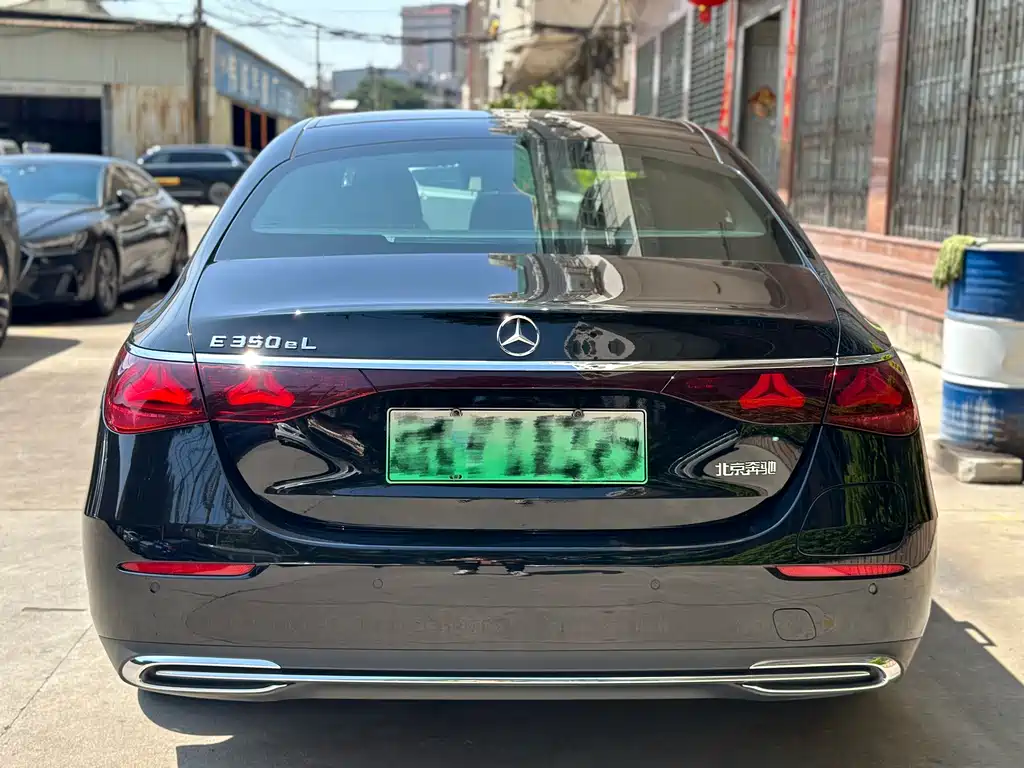 Mercedes-Benz E-Class New Energy 2024 E 350 e L plug-in hybrid sedan купить на сайте DeffCars
