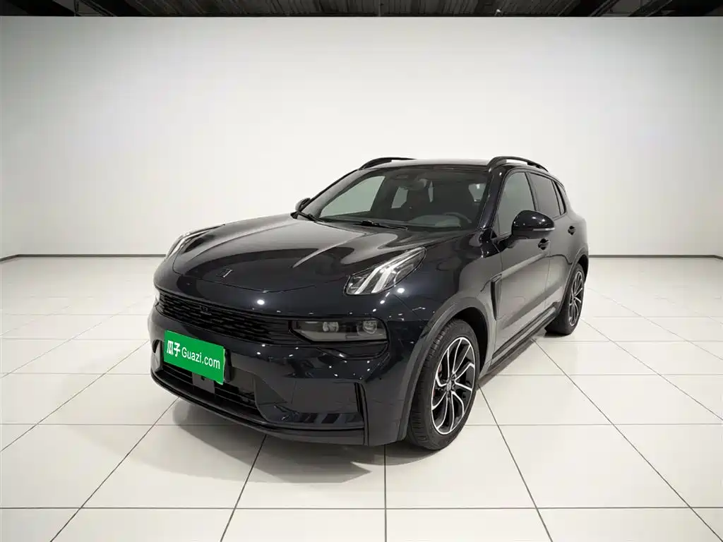 Lynk & Co 01 2023 1.5TD EM-F AM купить на сайте DeffCars
