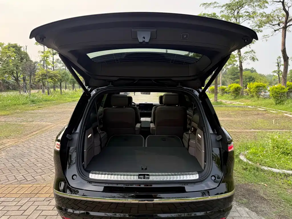 NIO ES8 2026 Six-seater Executive Deluxe Edition купить на сайте DeffCars