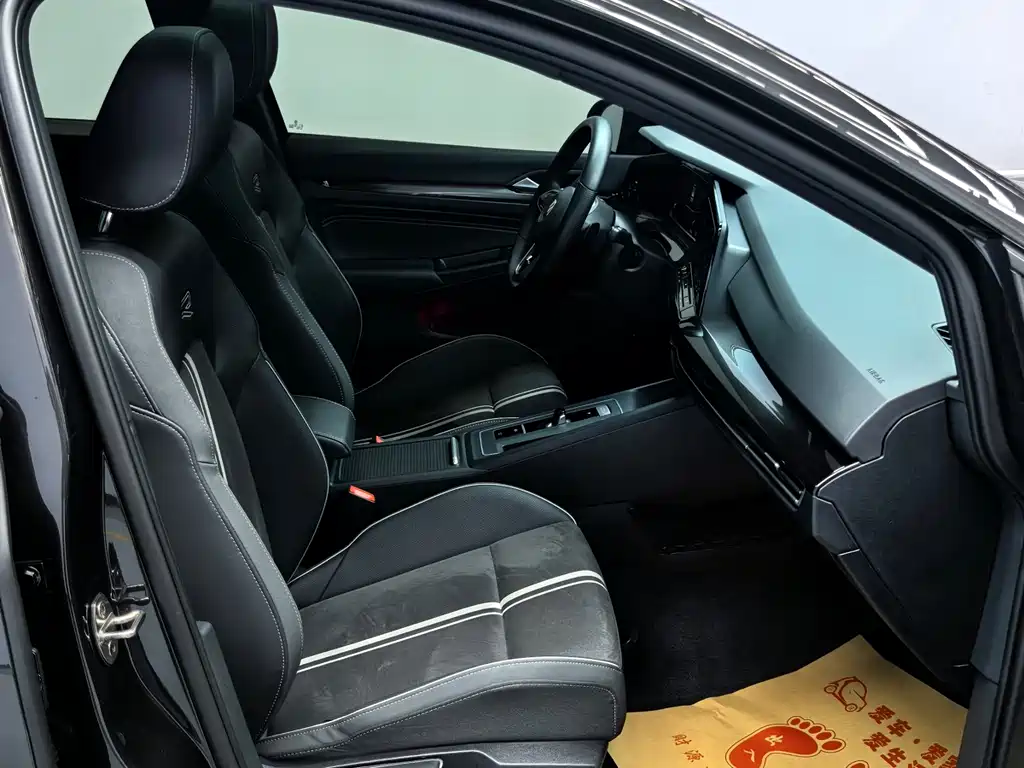 Golf 2023 280TSI DSG Pro купить на сайте DeffCars
