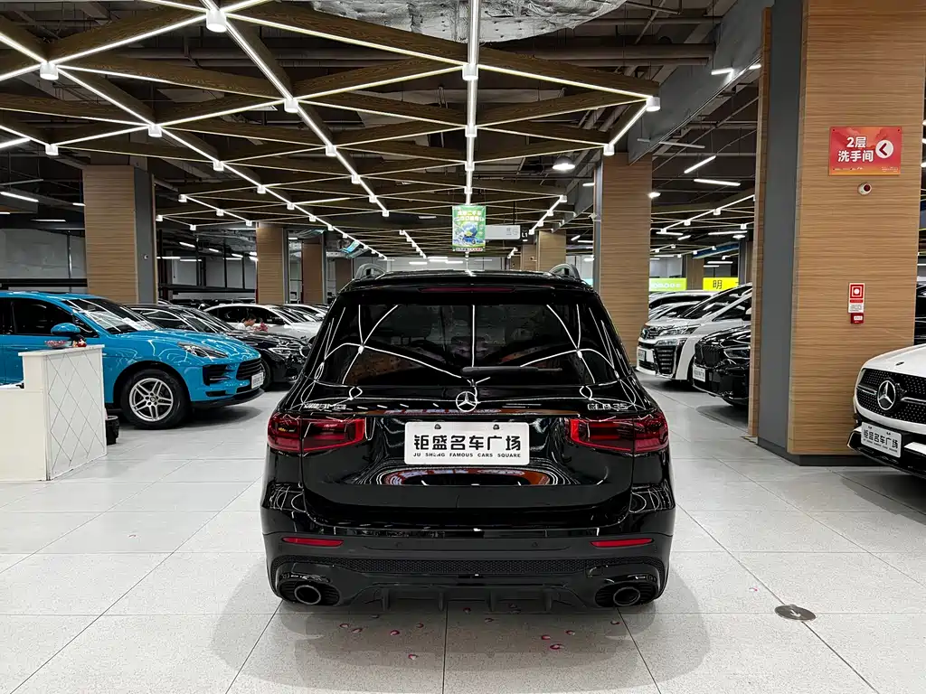 Mercedes-Benz GLB AMG 2024 AMG GLB 35 4MATIC купить на сайте DeffCars