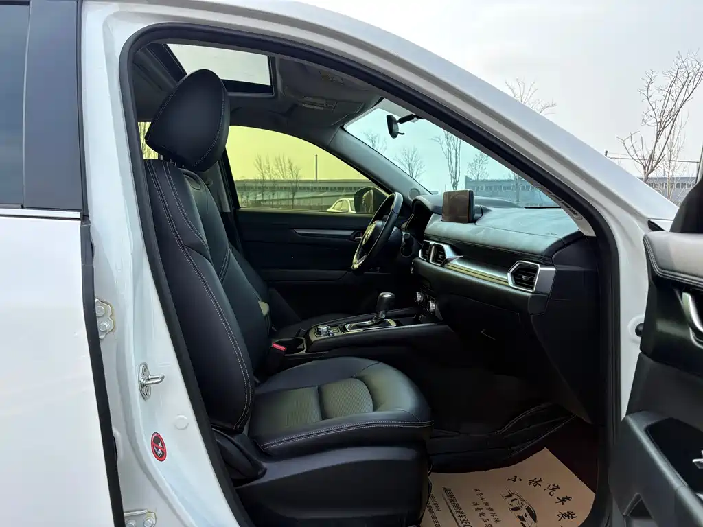 Mazda CX-5 2022 2.0L automatic two-wheel drive smart model купить на сайте DeffCars