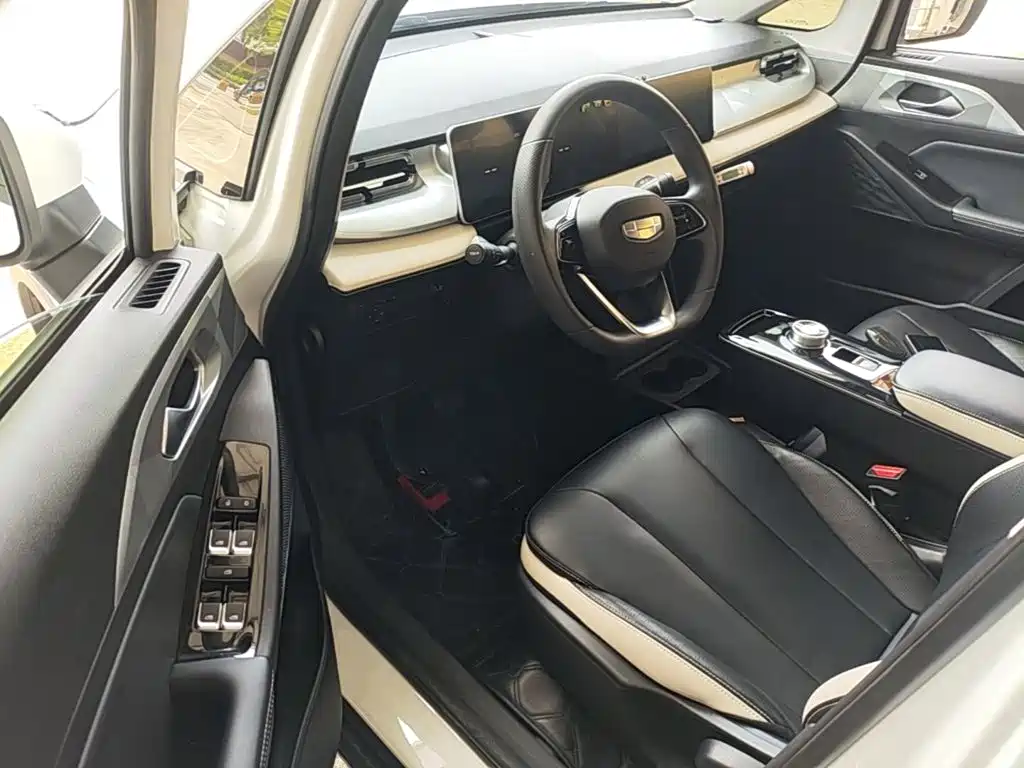 GEELY Geometry E Firefly 2023 model 320KM handsome tiger 5 seats купить на сайте DeffCars