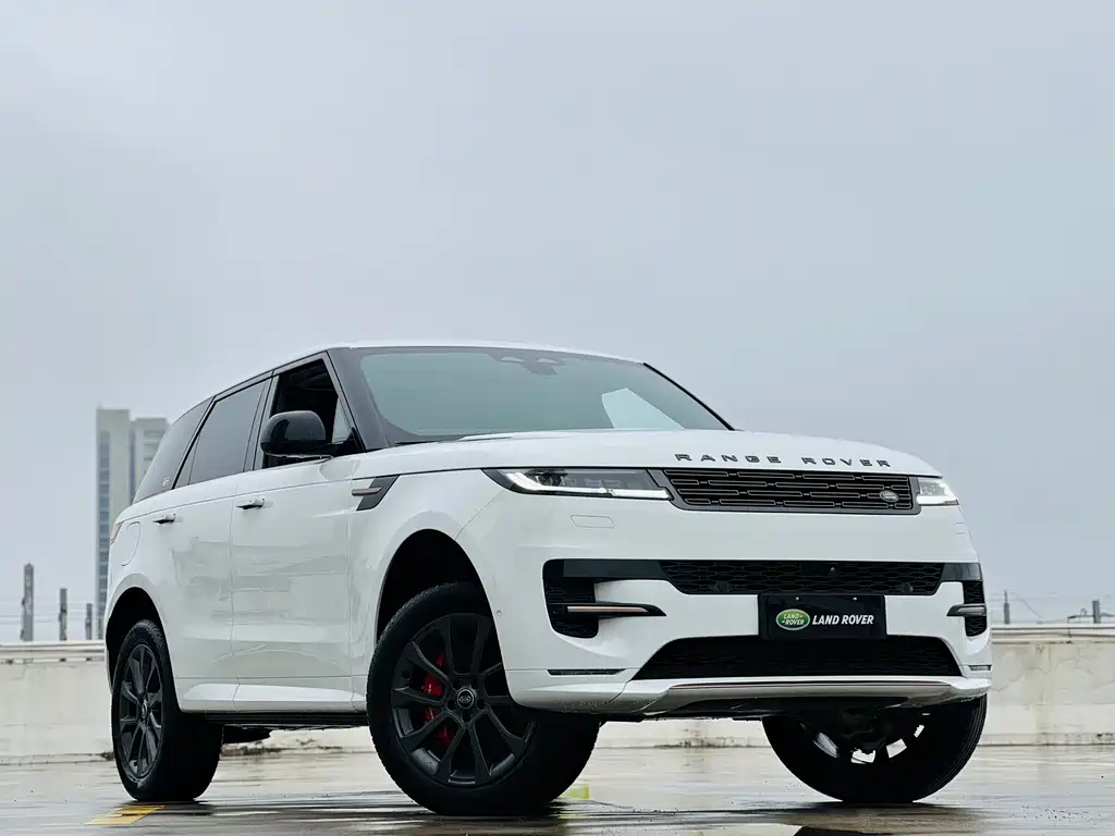 Range Rover Sport 2024 400PS Dynamic SE купить на сайте DeffCars