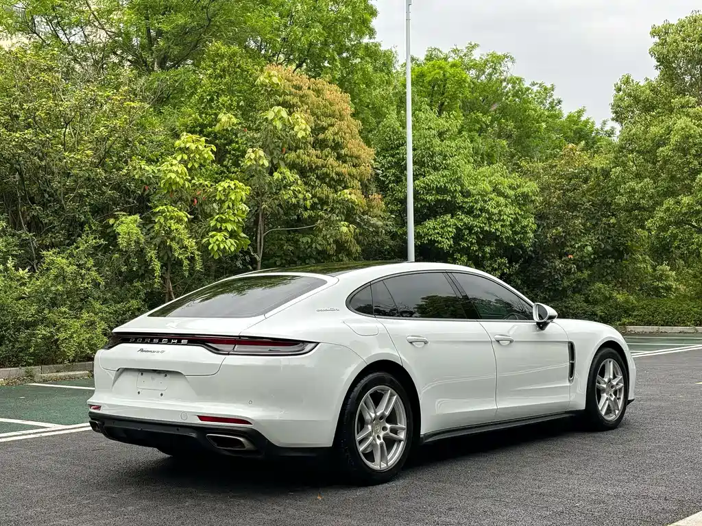 Panamera 2023 Panamera 4 Executive Extended Edition 2.9T купить на сайте DeffCars