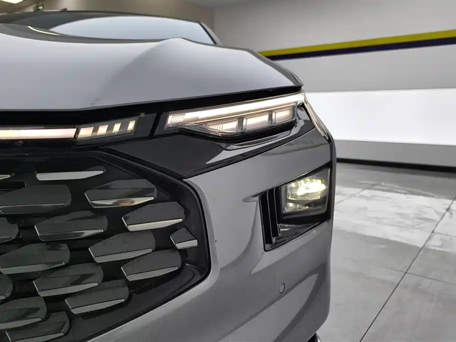 Mondeo 2022 facelift EcoBoost 245 Extreme купить на сайте DeffCars