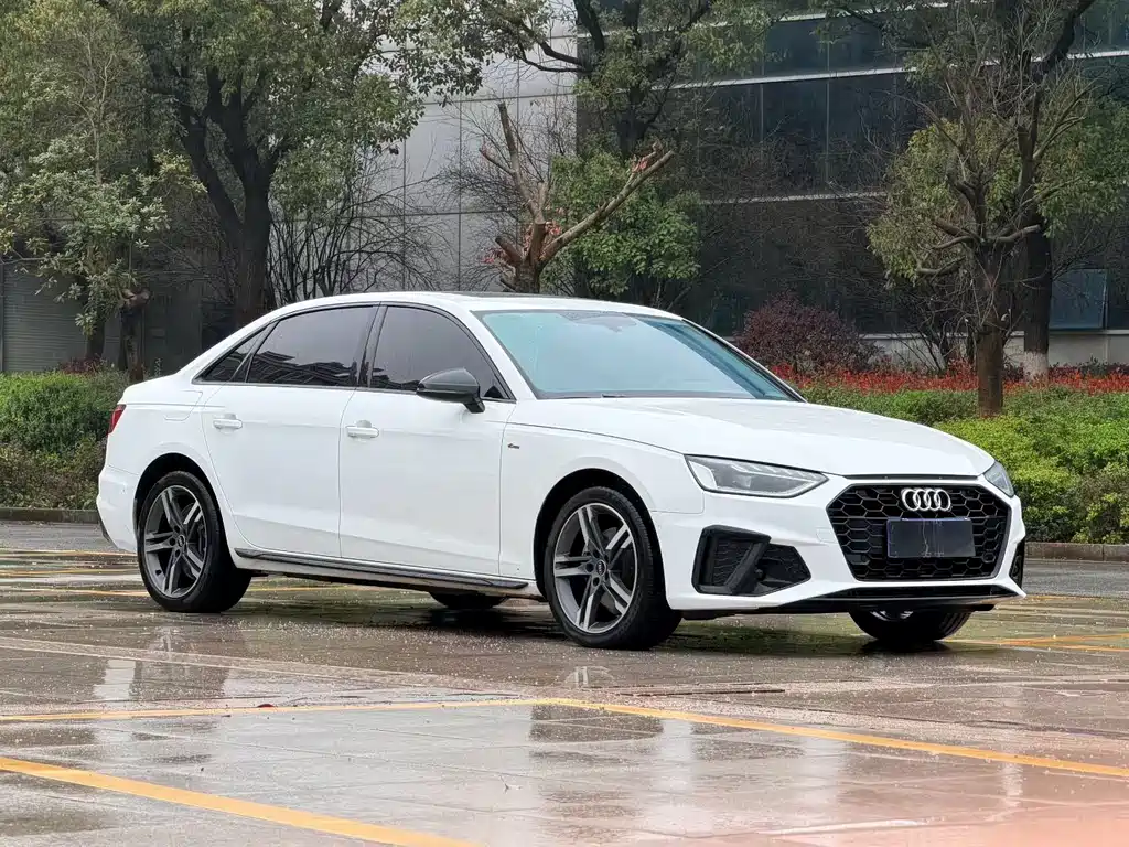 Audi A4L 2022 40 TFSI Fashionable and Dynamic купить на сайте DeffCars