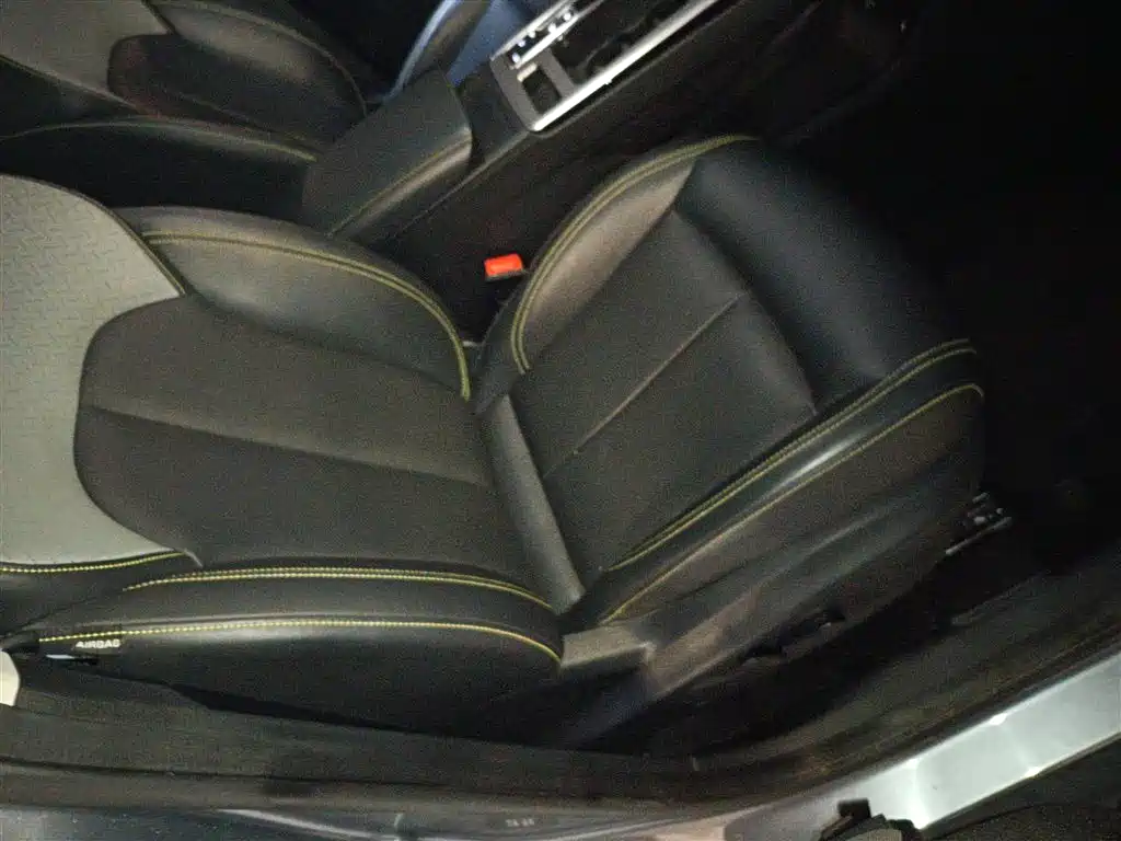 Roewe RX5 2020 PLUS 300TGI Automatic Ali Guochao Ronglin Edition купить на сайте DeffCars