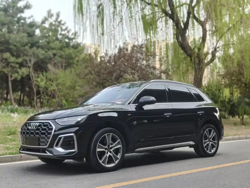 Audi Q5L 2022 45T luxury and dynamic model купить на сайте DeffCars