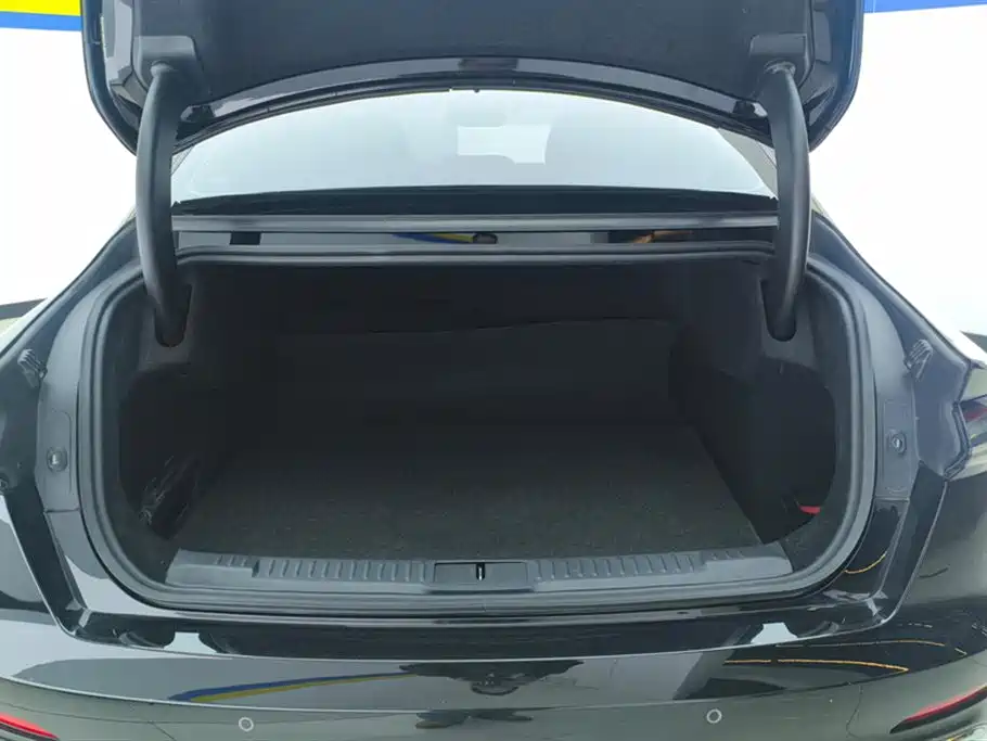 Lincoln Z 2022 facelift iEnjoy Premium Edition купить на сайте DeffCars