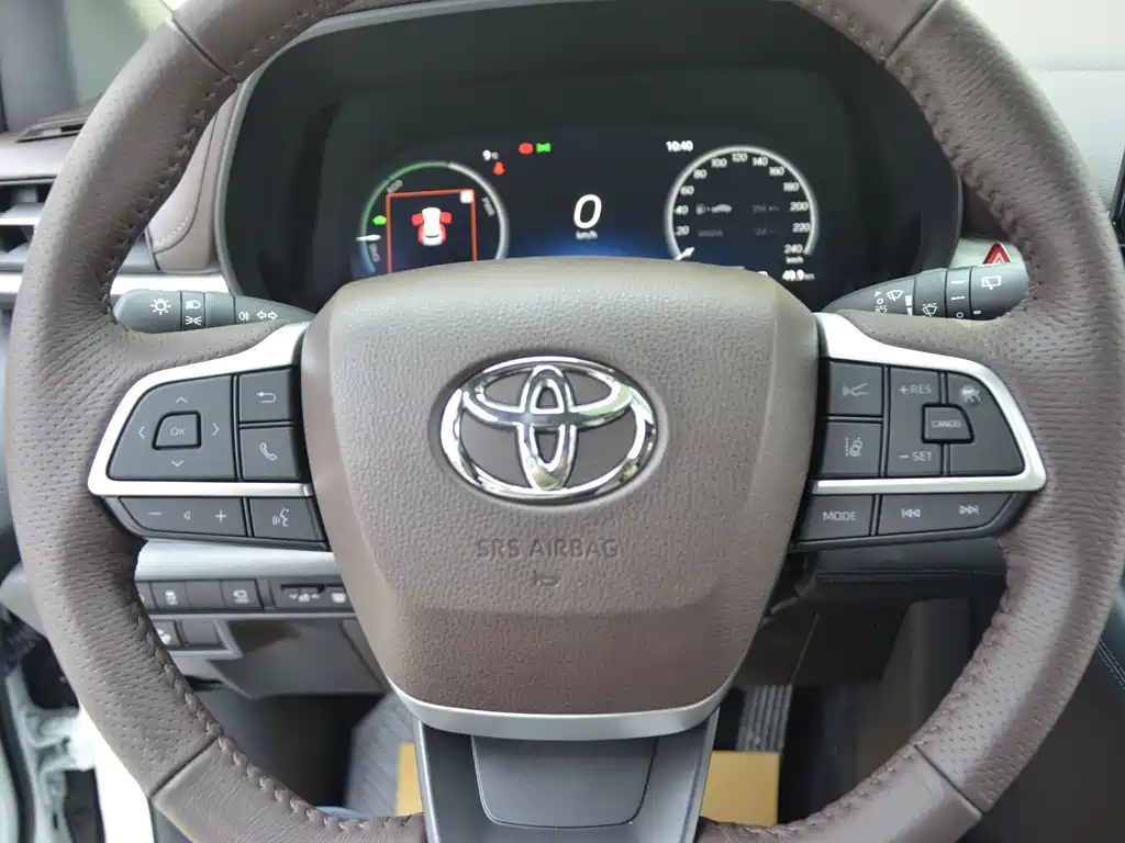 Grevia 2026 2.5L hybrid premium PLUS four-wheel drive version купить на сайте DeffCars