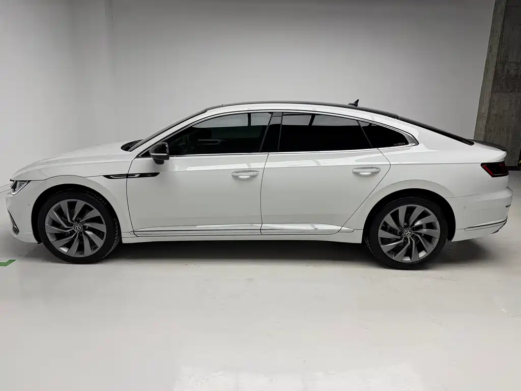 FAW-Volkswagen CC 2021 380TSI Dazzling Edition 30th Anniversary Edition купить на сайте DeffCars
