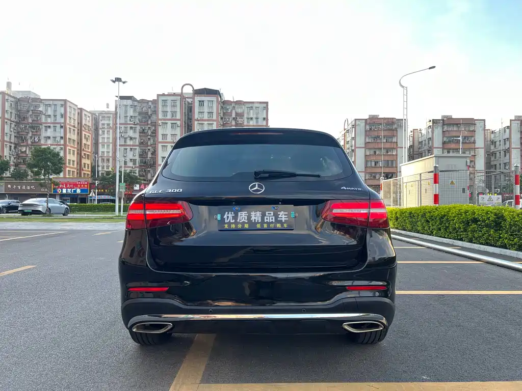 Mercedes-Benz GLC 2017 GLC 300 4MATIC Dynamic купить на сайте DeffCars