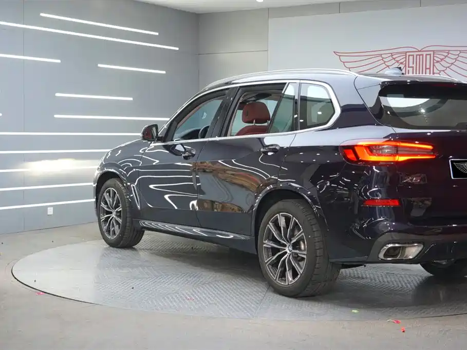 BMW X5 2022 xDrive 30Li Exclusive M Sports Package купить на сайте DeffCars