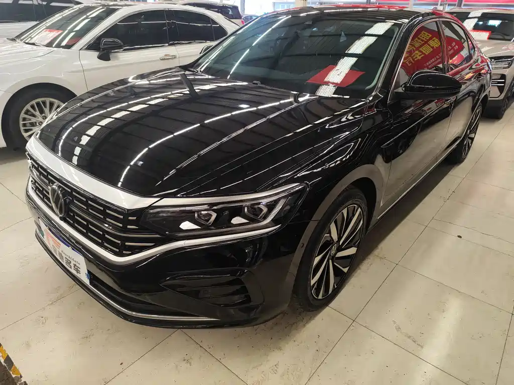 Passat 2023 facelift 330TSI luxury version купить на сайте DeffCars